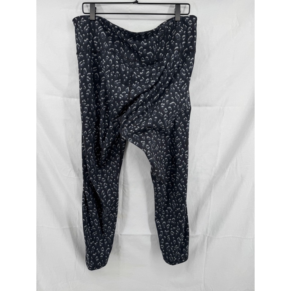 Old Navy Active Elevate Go-Dry Leopard Leggings XXL Black Grey Animal Print - Picture 2 of 6